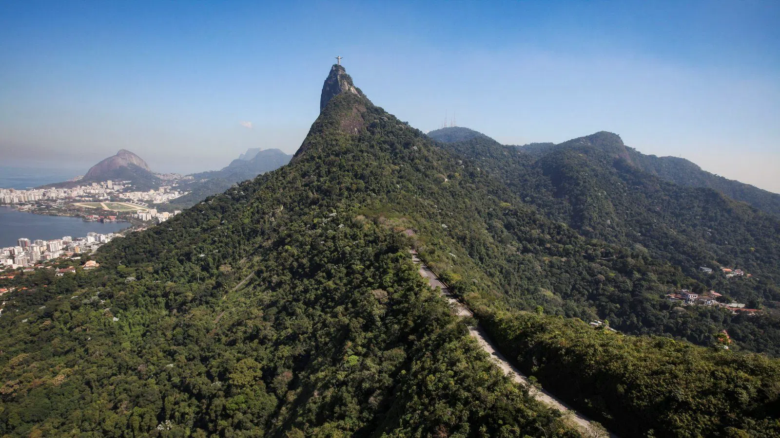 Santuário Cristo Redentor (Corcovado summit plateau), Rio De Janeiro